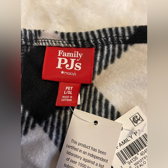 FAMILY PAJAMAS Matching Pet White Check Bandana L/XL - Picture 9 of 9